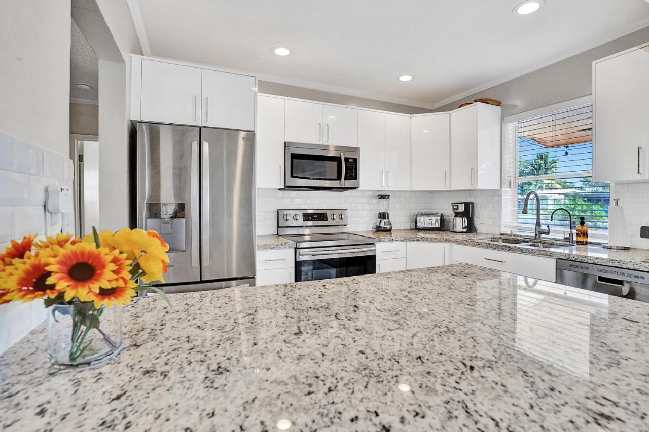 Palm Breeze Waterfront Oasis - Heated Pool&SPA at Gt Fort Lauderdale Buitenkant foto